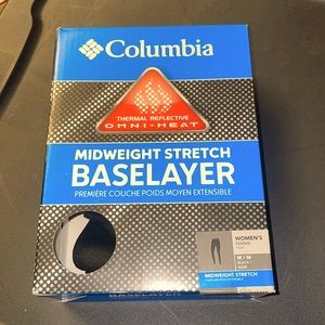 Size Medium. Columbia Thermal Reflective Omni-Heat ski thermals.